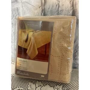 NWT Home Trends Gold Tablecloth Oblong 60” x 102” Carissa Gold Leaf